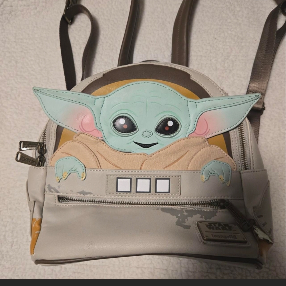 Loungefly Star Wars Baby Yoda Grogu The Child Mini Backpack - Cream and Green